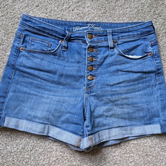 Universal Thread jean shorts - Picture 1 of 4
